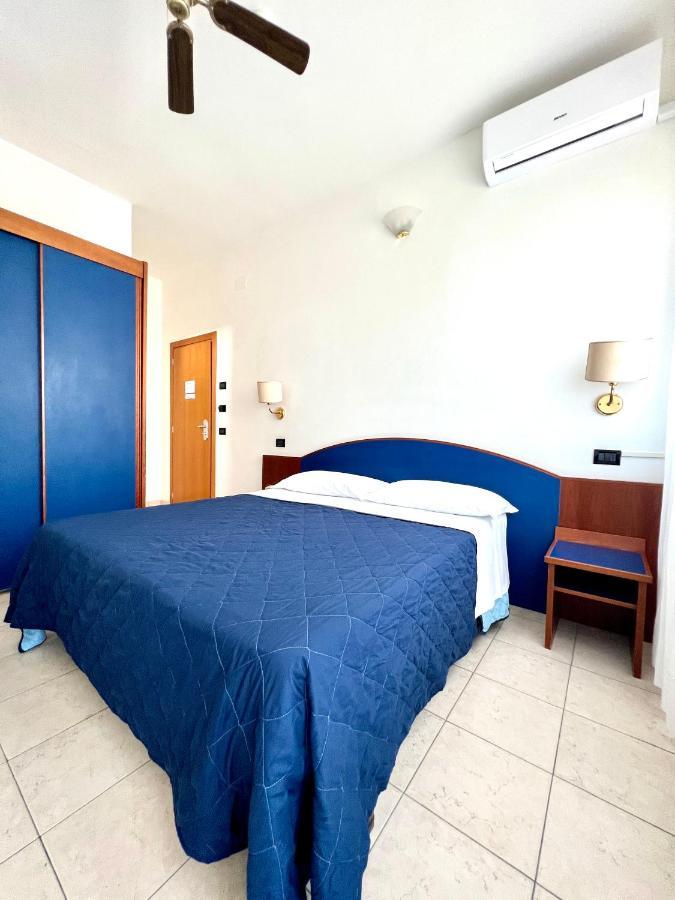 Hotel Montecarlo Milano Marittima